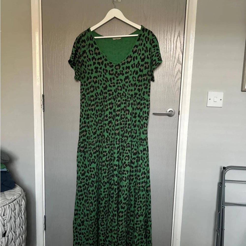 Green Leopard Print Maxi Dress